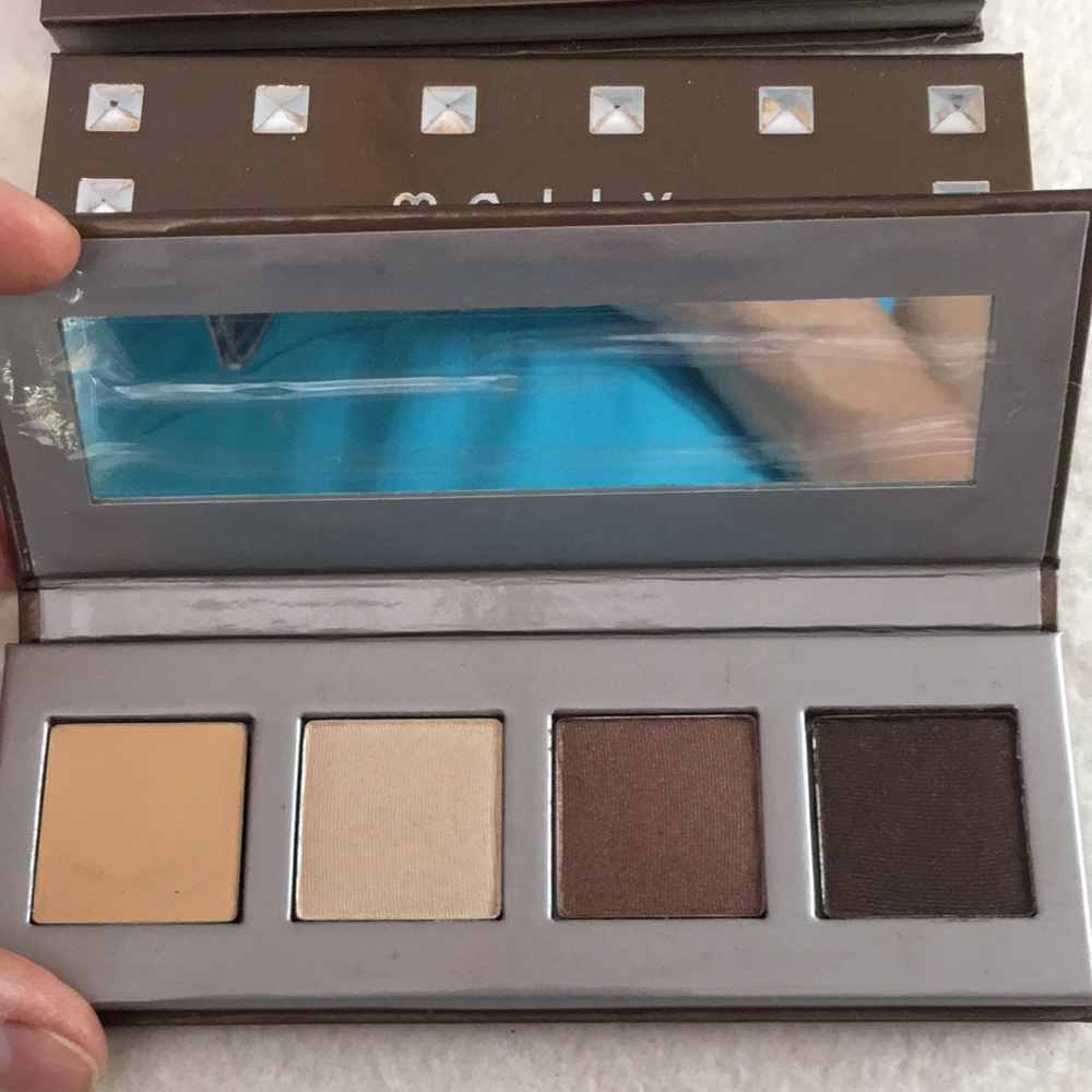 New Mally 4 Eyeshadow Pallet Romantic Brwn Base Whipped Cream Macchiato Espresso